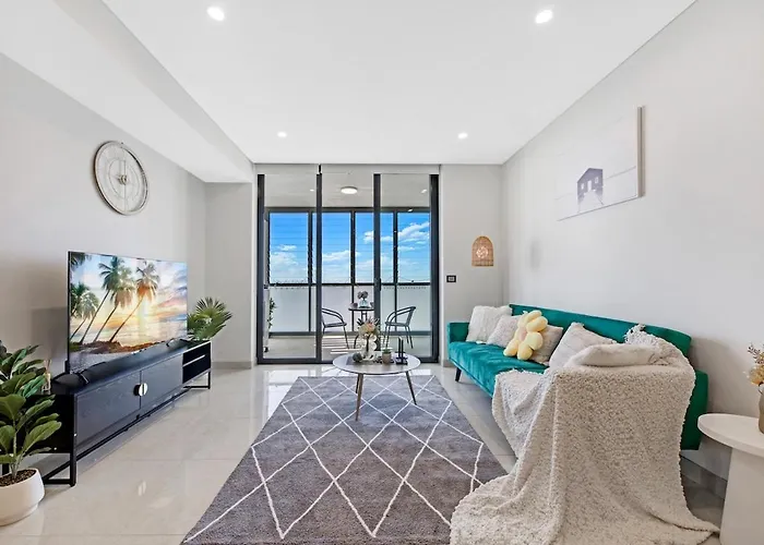 2 Bedroom Apartment In The Heart Of South Sydney